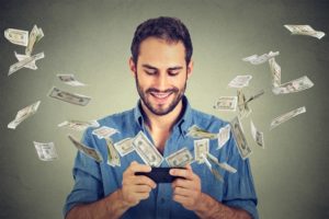Chybí vám peníze v rozpočtu anebo si chcete jen přivydělat? Zkuste investovat